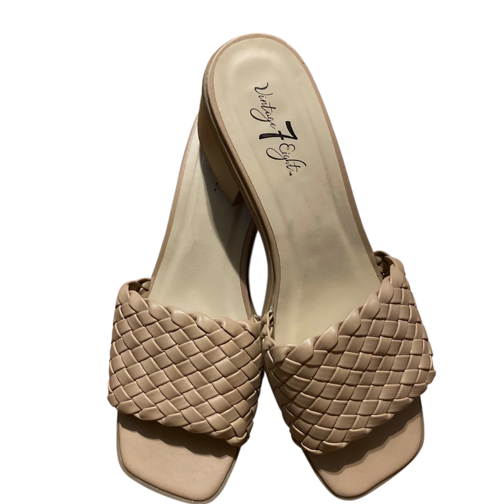 Vintage 7 Eight 10M Tan Woven Women's Heels Sandals